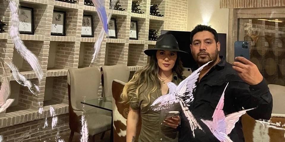 Clientes felices en la playa